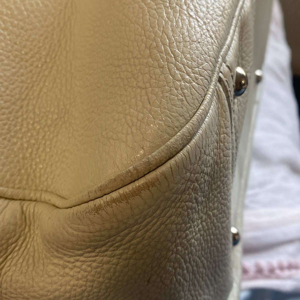 YVES SAINT LAURENT White Pebbled Leather Large Obi Bowler Bag w/ Zippered Pouch - Picture 9 of 16